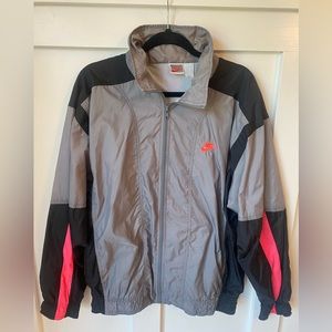 ‘90s Vintage Nike Windbreaker